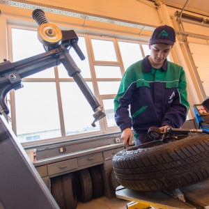 Dílny OV - automechanik, autotronik, karosář, mechanizátor