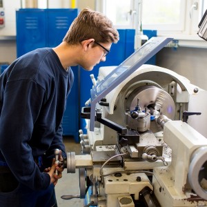 Dílny OV - obráběč kovů, strojní mechanik