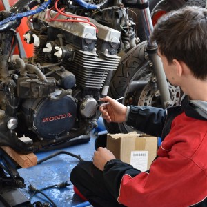 Dílny OV - automechanik, autotronik, karosář
